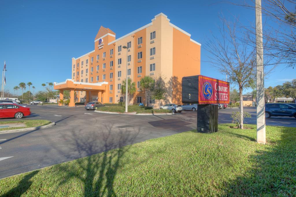 Comfort Suites Tampa Airport North West Chase Exterior foto